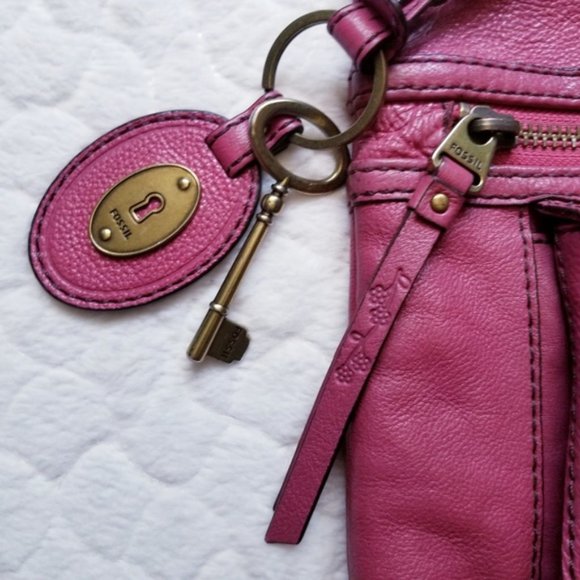 Fossil Raspberry Crossbody Purse - Picture 2 of 7
